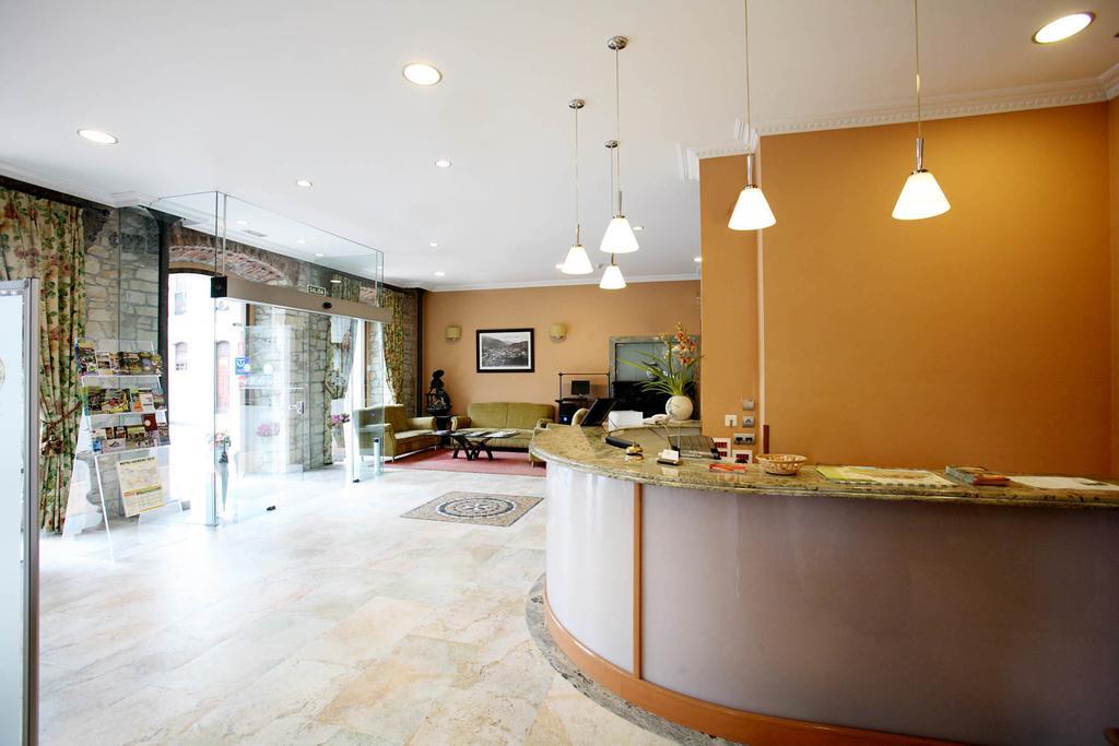 Imperion Hotel Cangas de Onis Ngoại thất bức ảnh