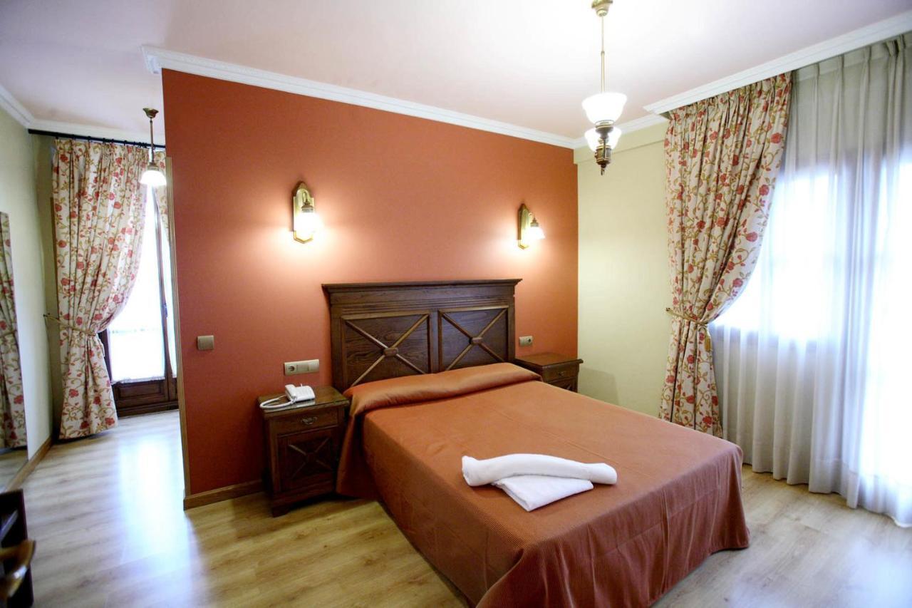 Imperion Hotel Cangas de Onis Phòng bức ảnh